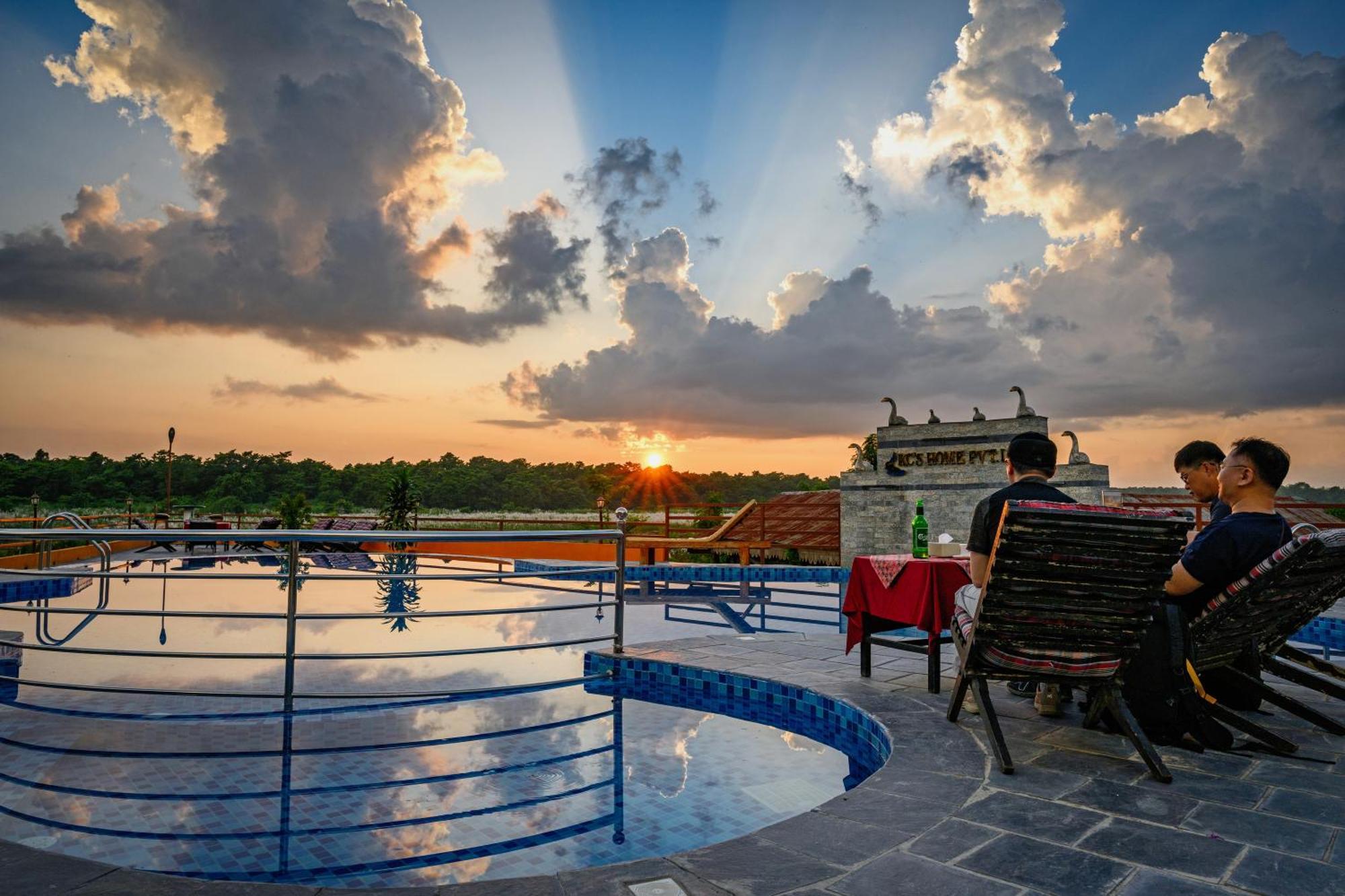 Kc'S Home Саураха Экстерьер фото